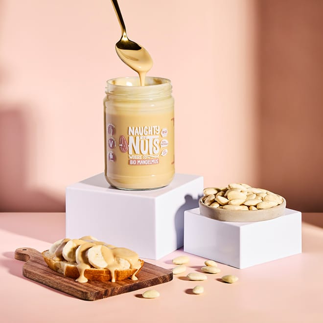 Naughty Nuts Nussbutter Bio Weißes Mandelmus (500g Glas)