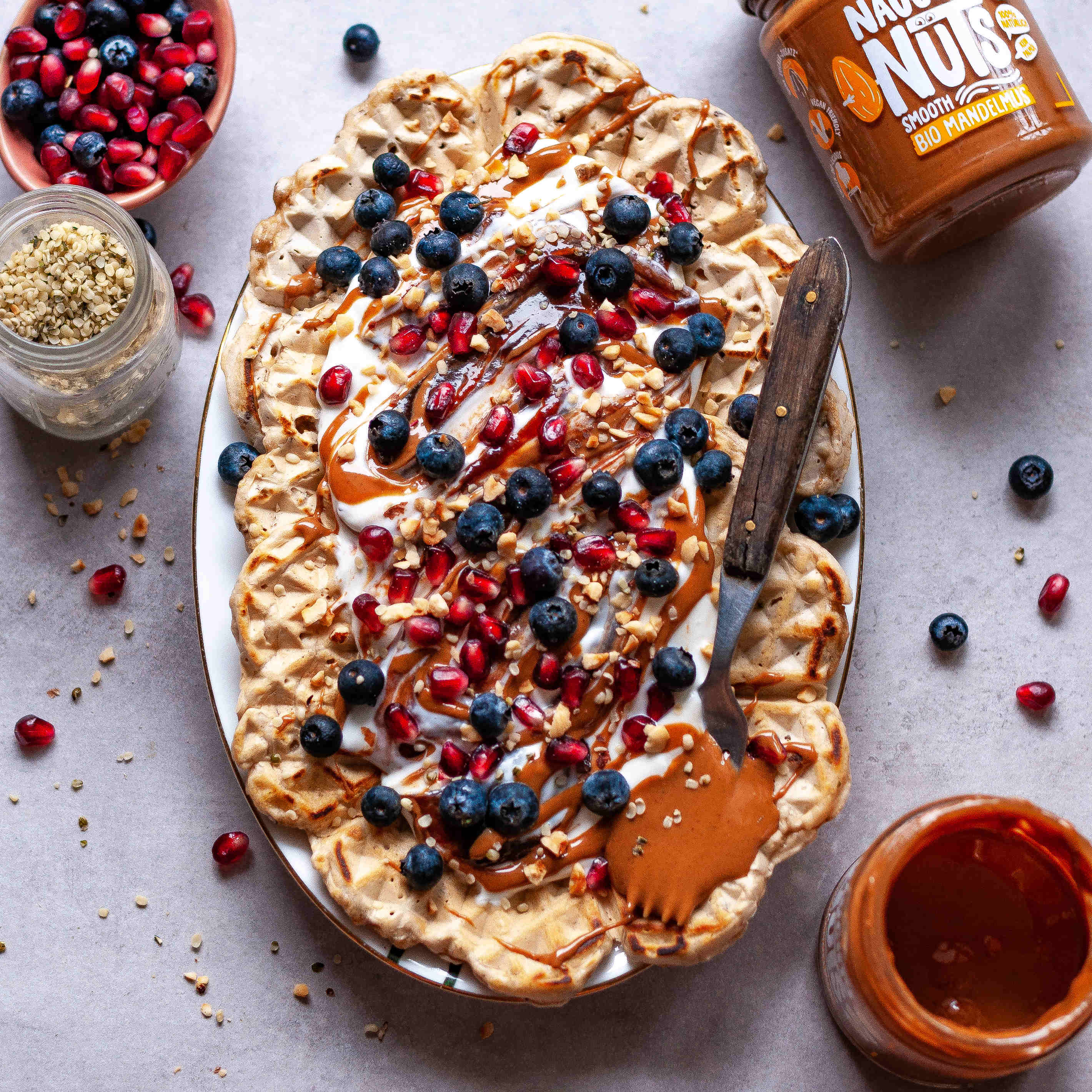 Waffeln mit Mandelmus